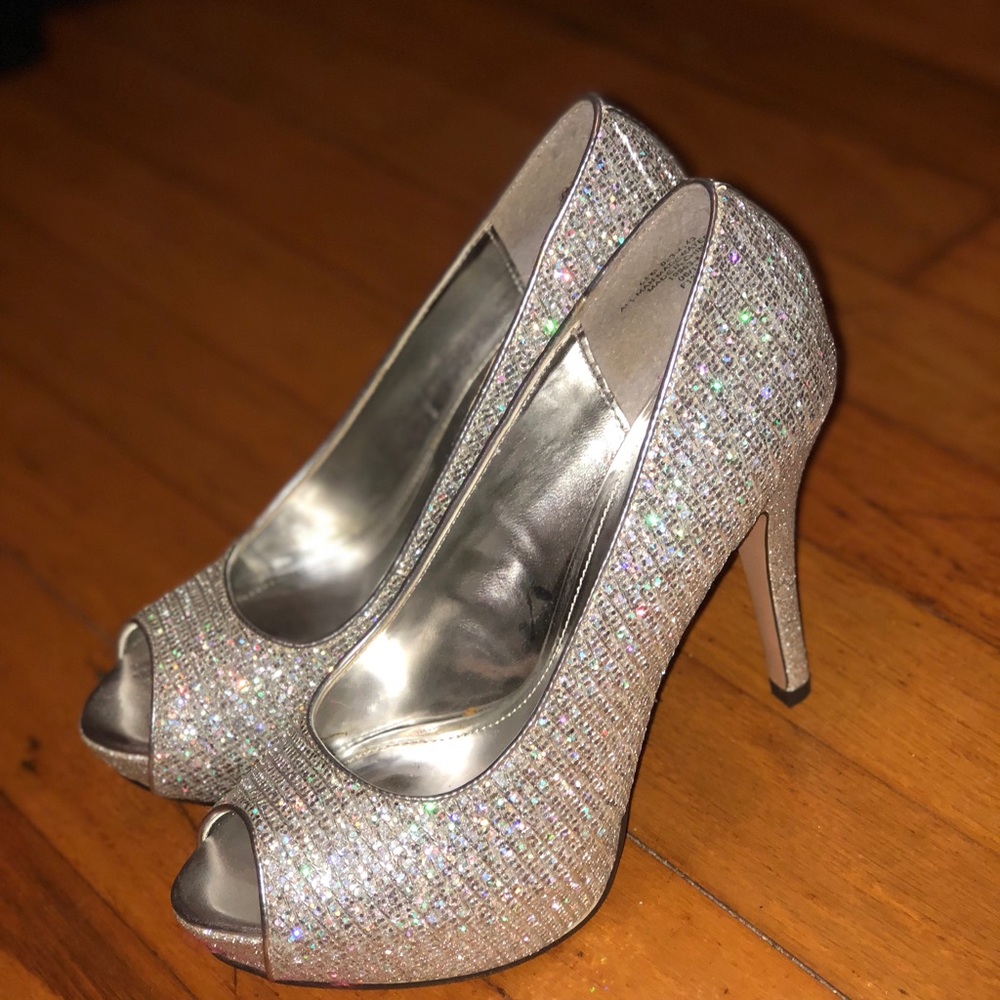 Sparkly Princess Heels 👑